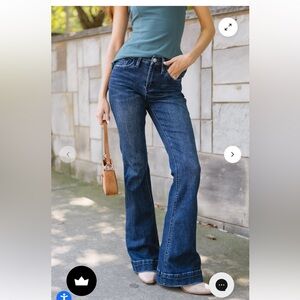 Stylish Indigo Flare Women's Jeans